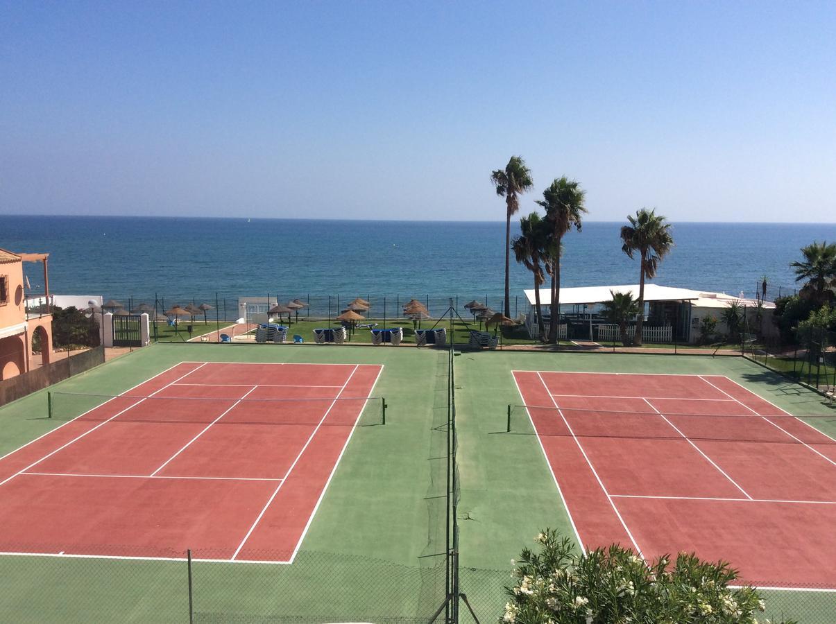 Sitio de Calahonda Mansion Alhamar - 2 Bedroom, Frontline Beach, Mountain Views, Full Size Pool, Tennis Courts, Close To Shops, On-Site Bar & Chiringuito المظهر الخارجي الصورة