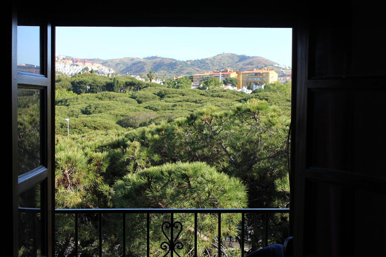 Sitio de Calahonda Mansion Alhamar - 2 Bedroom, Frontline Beach, Mountain Views, Full Size Pool, Tennis Courts, Close To Shops, On-Site Bar & Chiringuito المظهر الخارجي الصورة